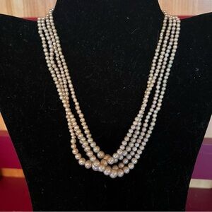 💚Vintage 4-strand necklace